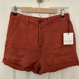 NWT Bella Dahl Sedona Rolled Cuff Utility Short Size 28